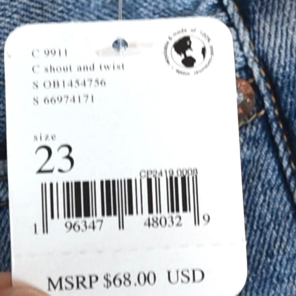 We The Free Distressed Cutoff Shorts Y2K Grunge Festival Denim NWT 23 - Picture 2 of 10